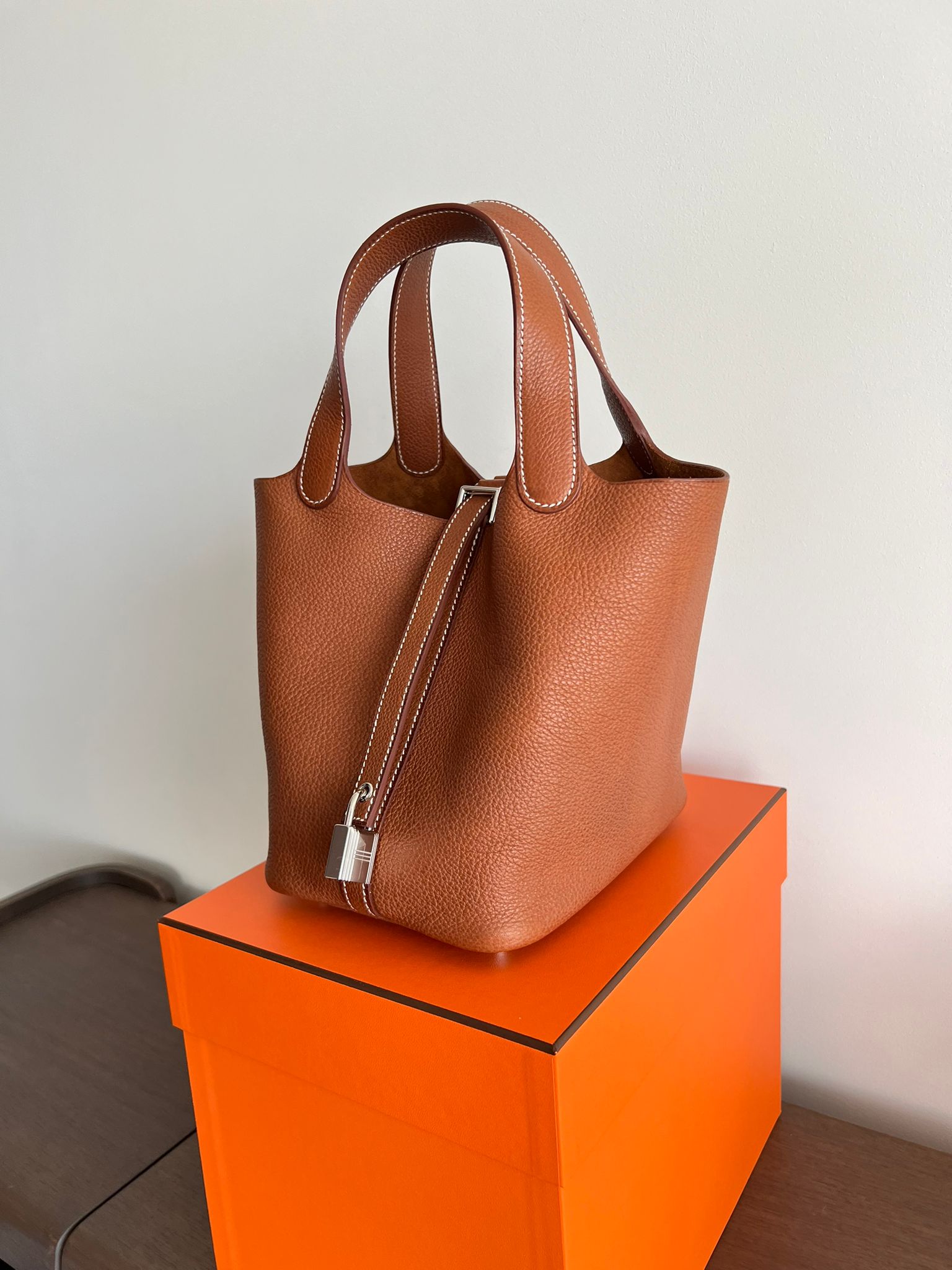 Hermès Picotin 18cm Fauve Barenia PHW